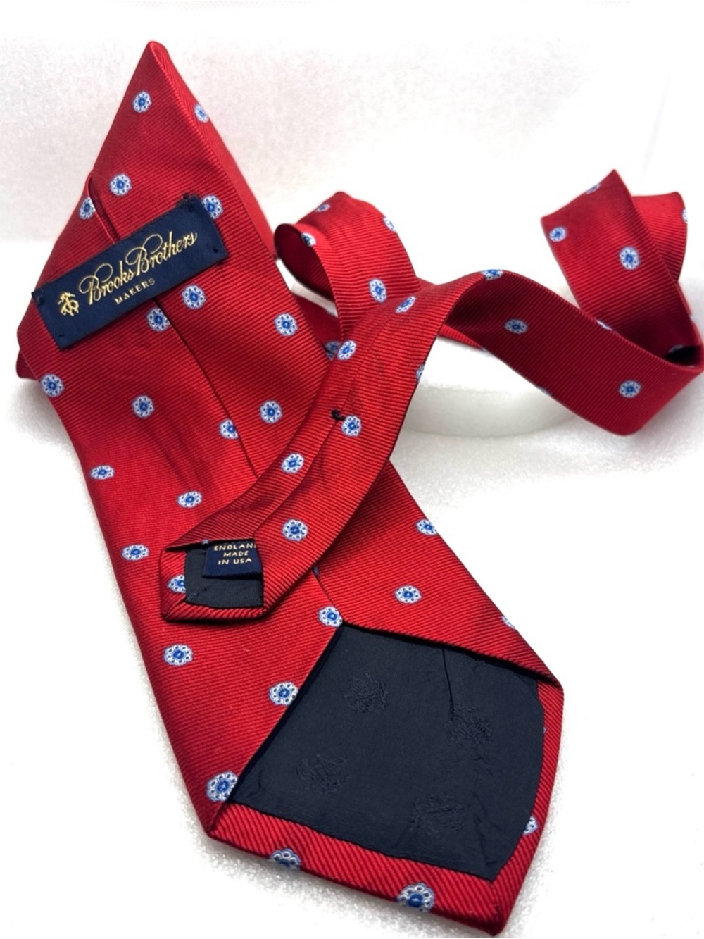 Brooks Brothers 100% Silk Tie - Bright Red with Blue Medallion.